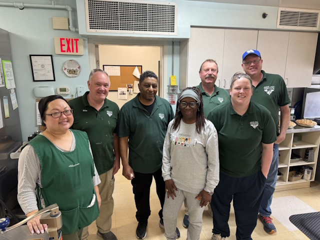 Kitchen_Cleaning_Crew_3_10_26